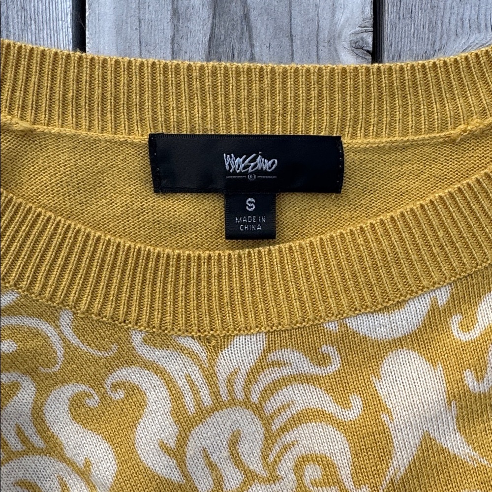 Fleur-De-Lis Pattern Lightweight Sweater - image 4